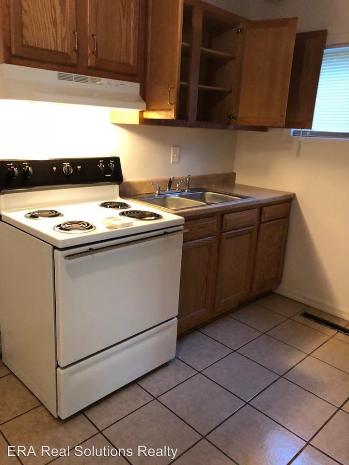 2147 Sagamore Road - Photo 3 of 8