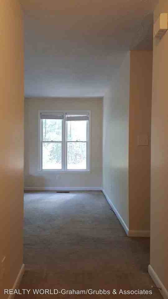 17440 Allen Drive - Photo 2 of 14