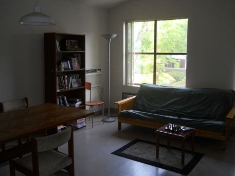 Summer / One-bedroom in a 2 Bed. apartment at RUSSELL PARK - Photo 3 of 4