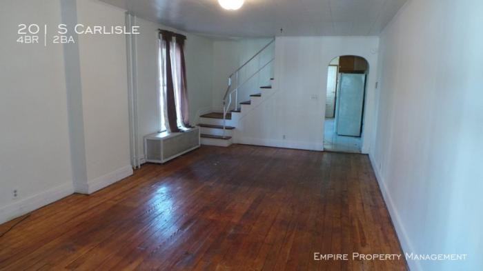 201 S Carlisle - Photo 2 of 12