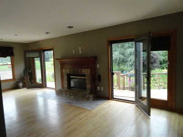 10080 Perry Rd - Photo 2 of 5