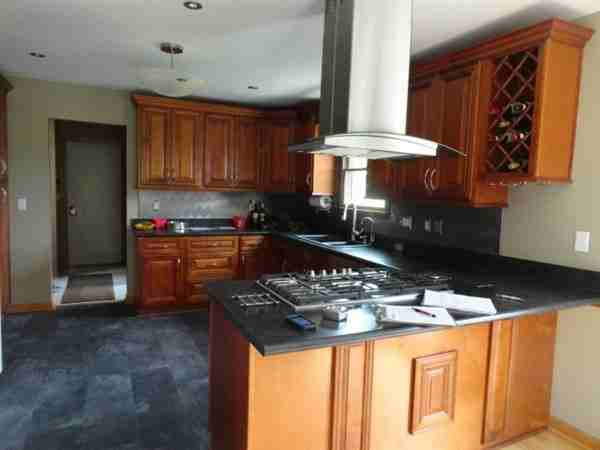 10080 Perry Rd - Photo 3 of 5