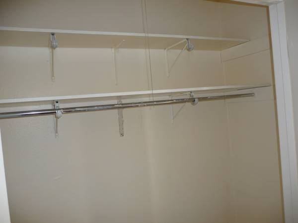 5808 Sandhurst Ln - Photo 3 of 10