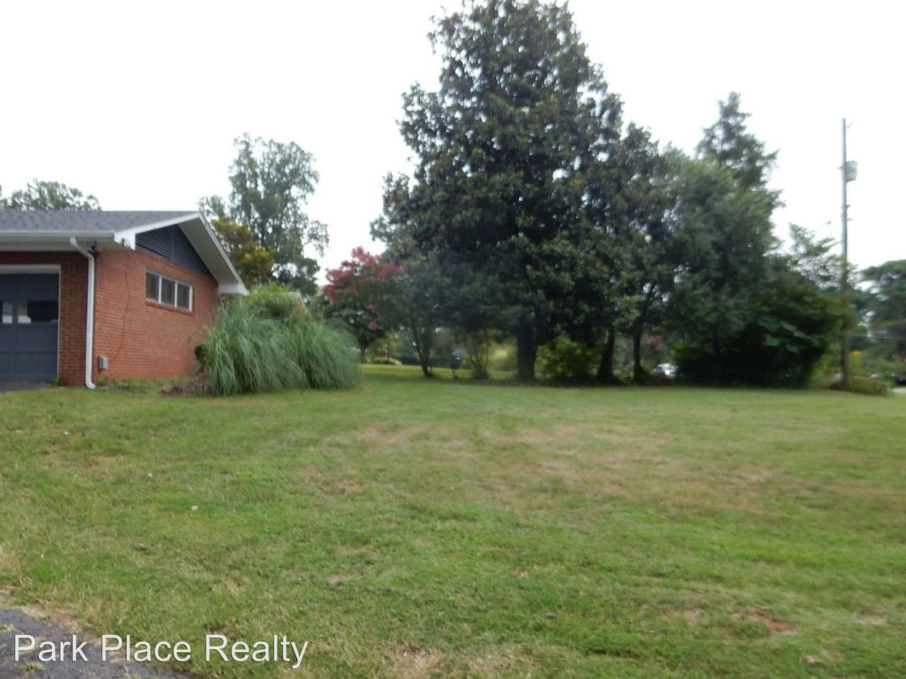 3517 Windsor Rd - Photo 2 of 20