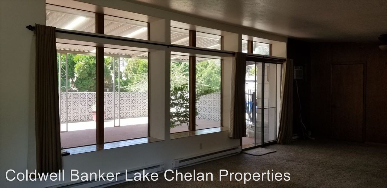 305 North Emerson Street - 1 - Photo 3 of 21