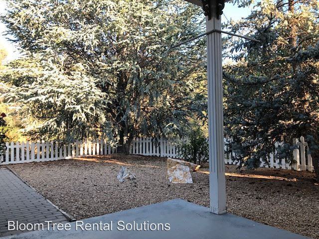 1800 E Mulberry - Photo 3 of 25