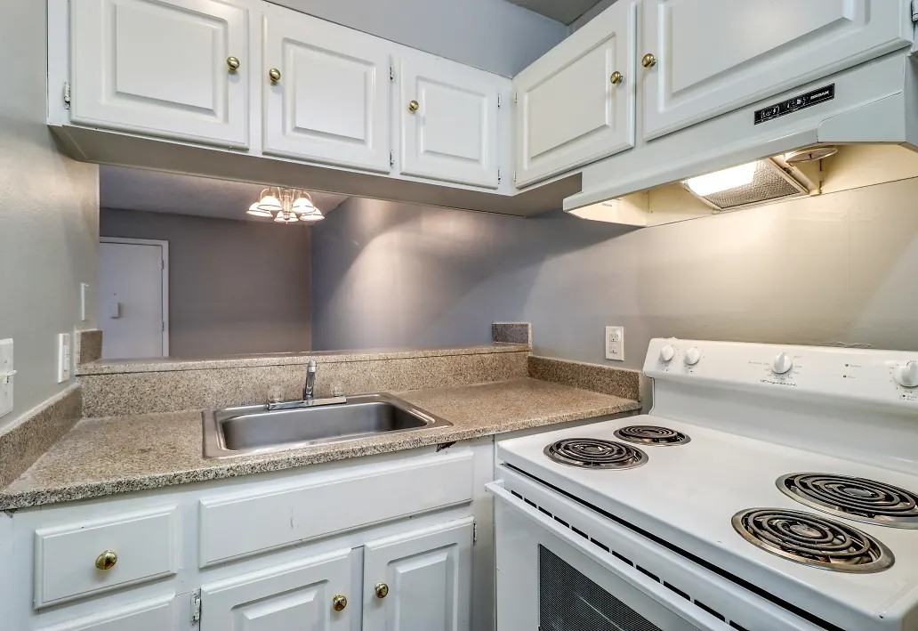 Casienna Apartment Homes - Photo 2 of 22