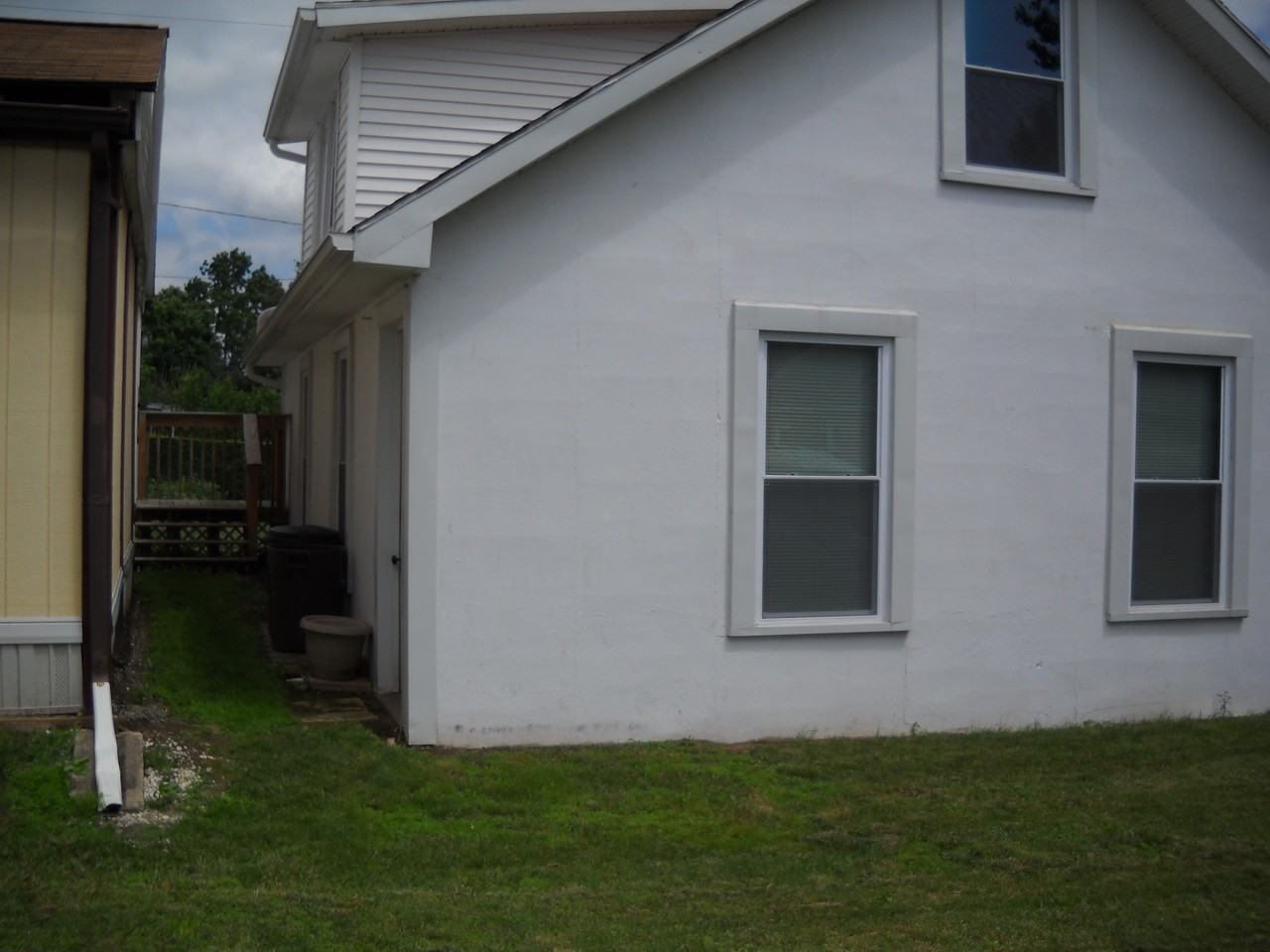 1832 Portland Ave - Photo 3 of 12