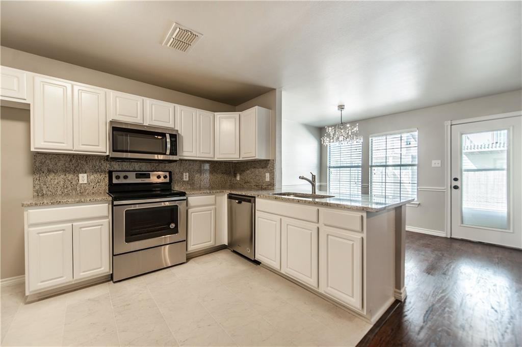 3925 Fernando Drive - Photo 2 of 10