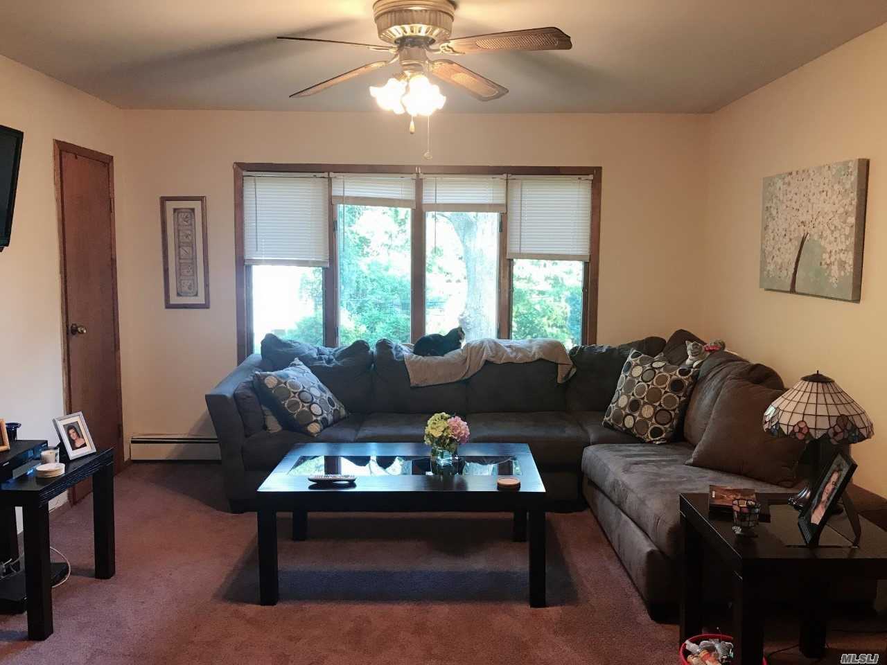 38 Warner Ln - Photo 2 of 6