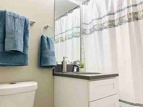 2545 W Fitch - Photo 6 of 21