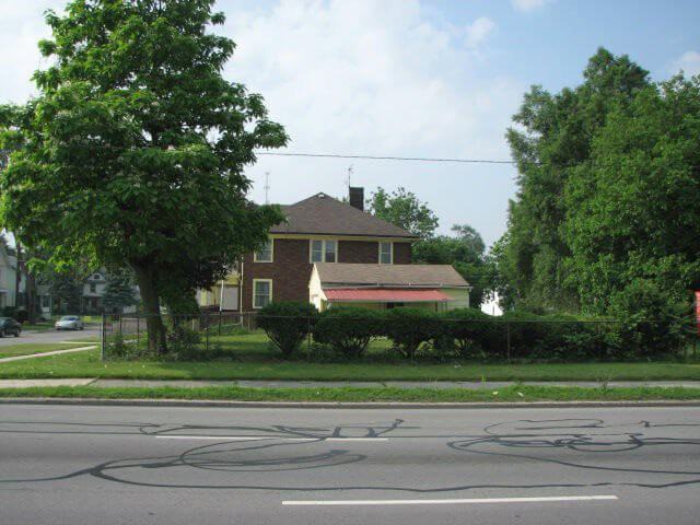 1114 Monroe Street - Photo 2 of 23