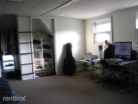 2359 E Grand River Rd - Photo 3 of 5