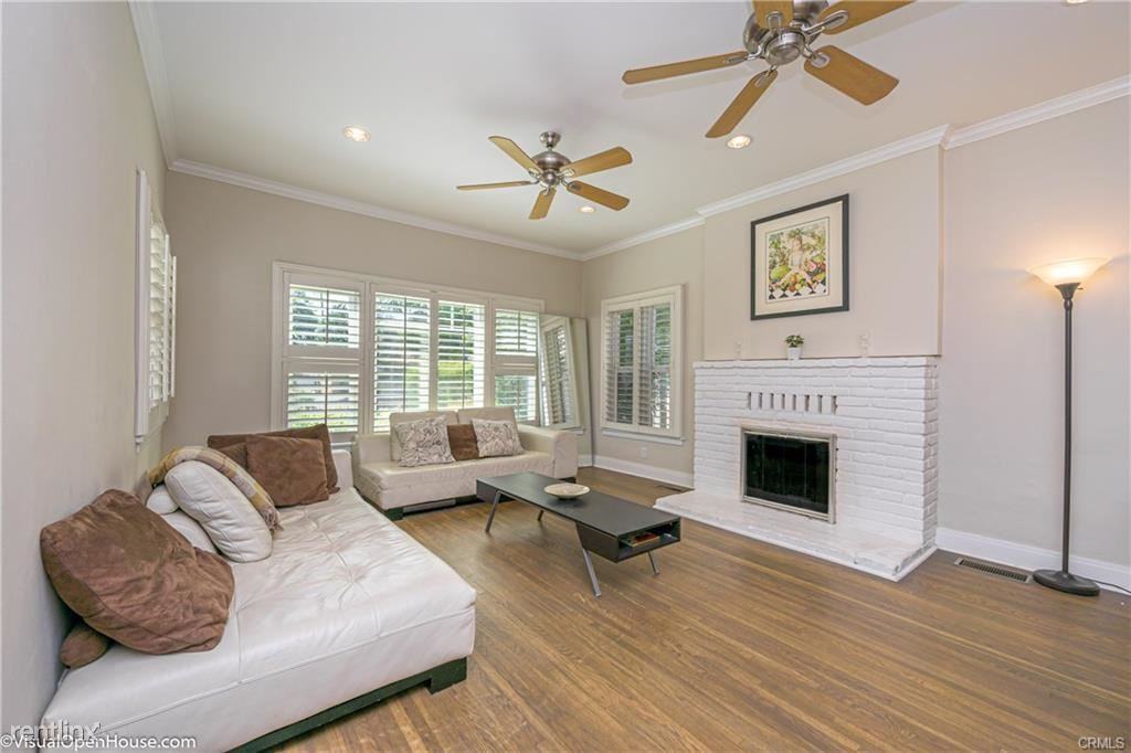 316 Bradbury Dr - Photo 2 of 11