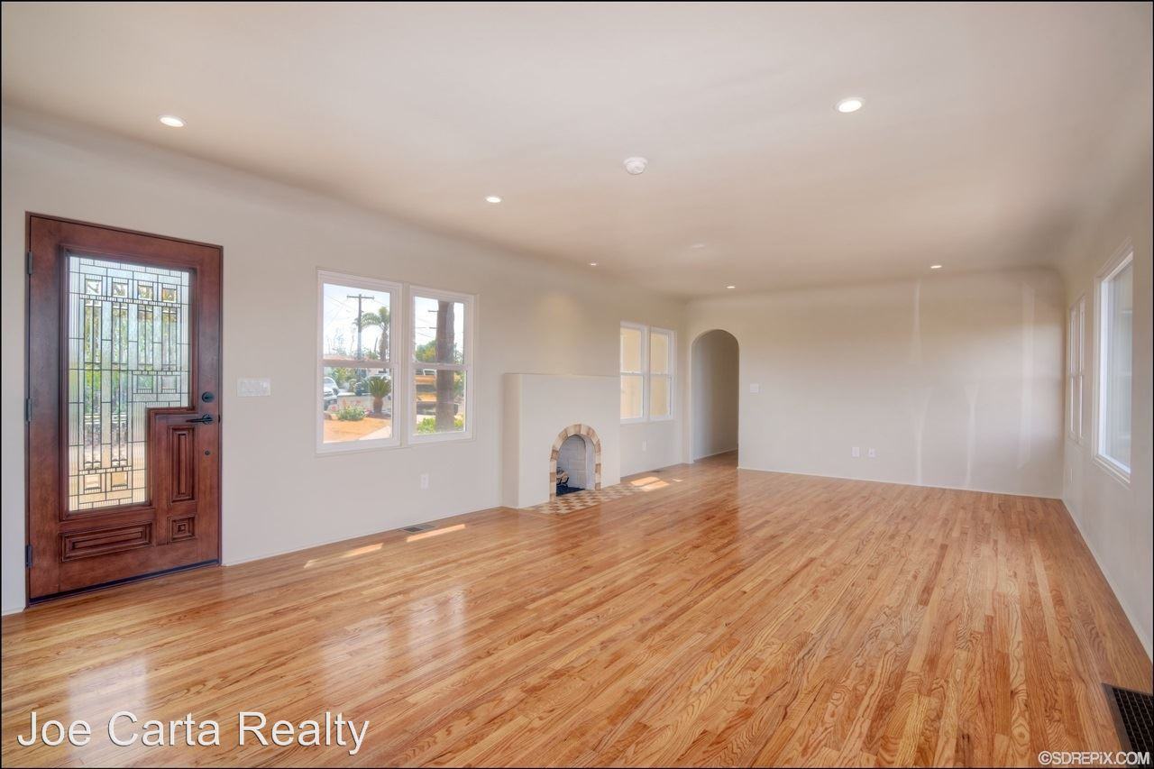 4388 Middlesex Drive - Photo 2 of 25