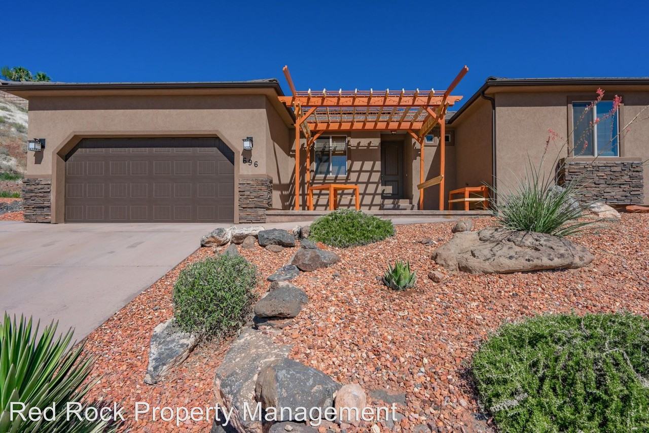 696 1820 W Cir - Photo 3 of 50