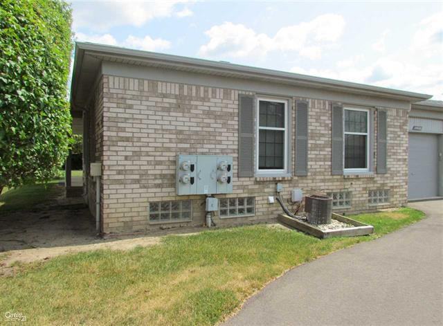 14600 Hollow Creek Court - Photo 3 of 15