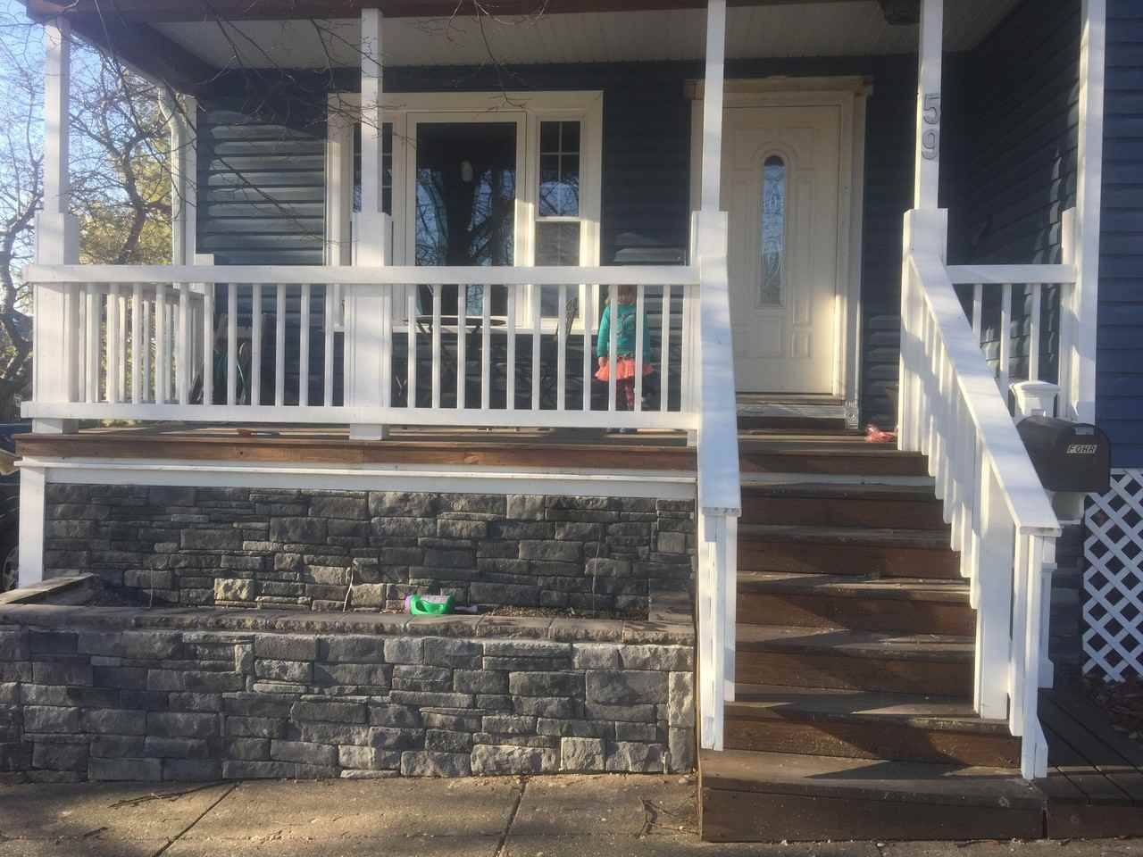 59 W Walworth Ave - Photo 3 of 39