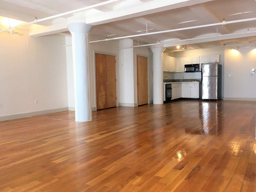 50 Bridge #307 - Photo 2 of 6