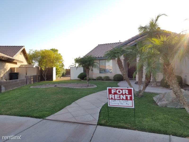 2940 S 48th Way - Photo 3 of 7
