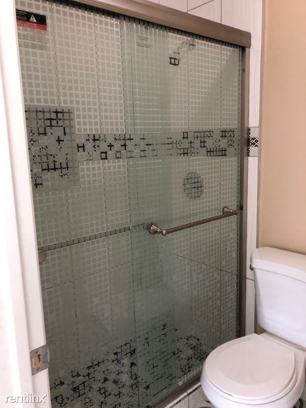 932 West Highland Studio - Photo 2 of 11