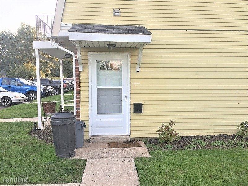 279 Washington Square - Photo 2 of 22