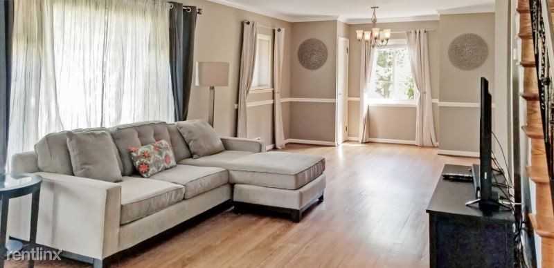 6016 Hawthorne St - Photo 3 of 11