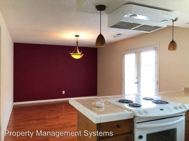 6060 Sw 170th Avenue - Photo 2 of 10