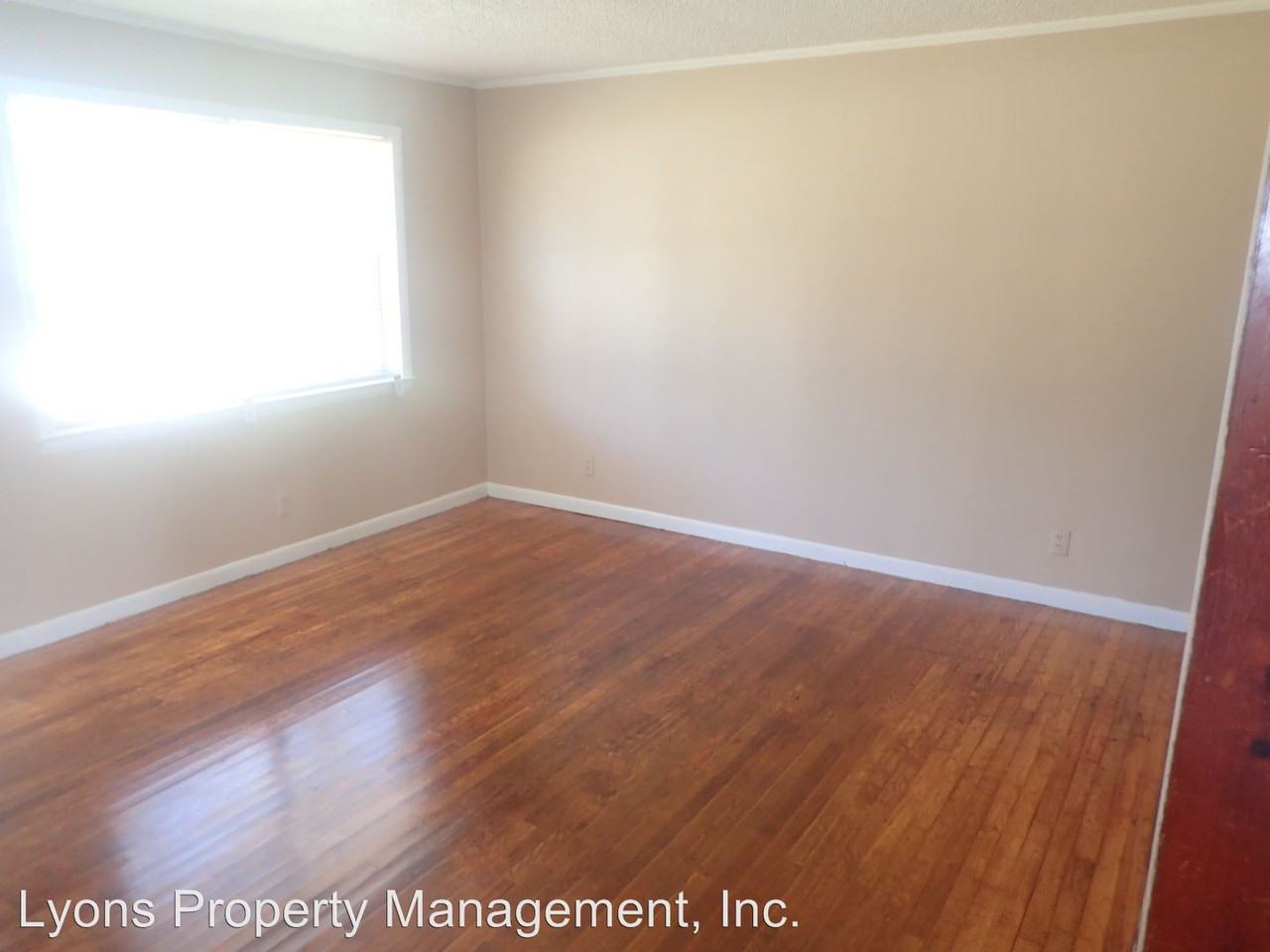 609 Smith Ave - Photo 3 of 19