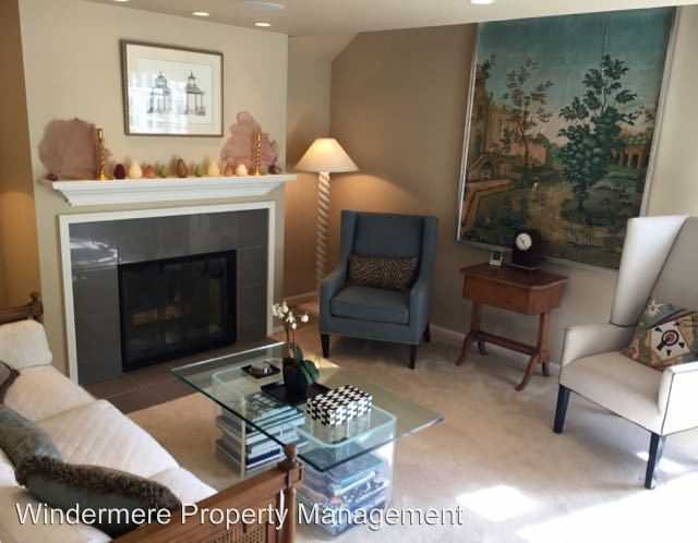 639 Madison Avenue North - Photo 3 of 17