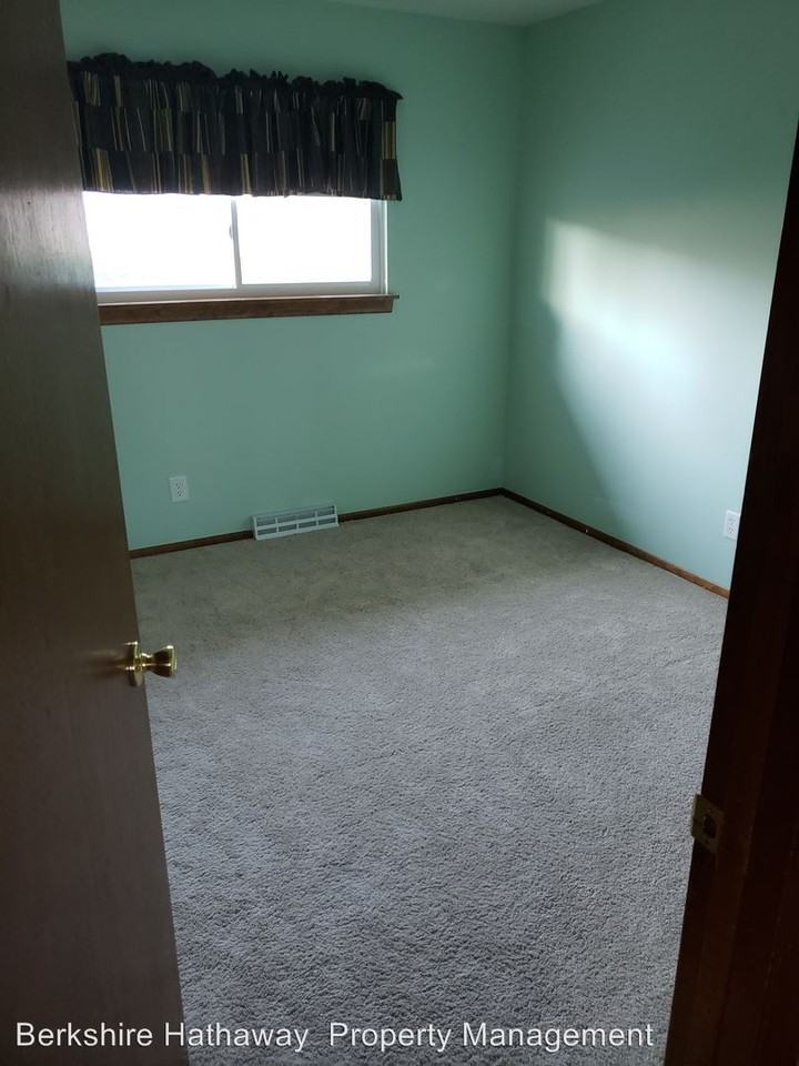 6936 Revere Road - Photo 2 of 14