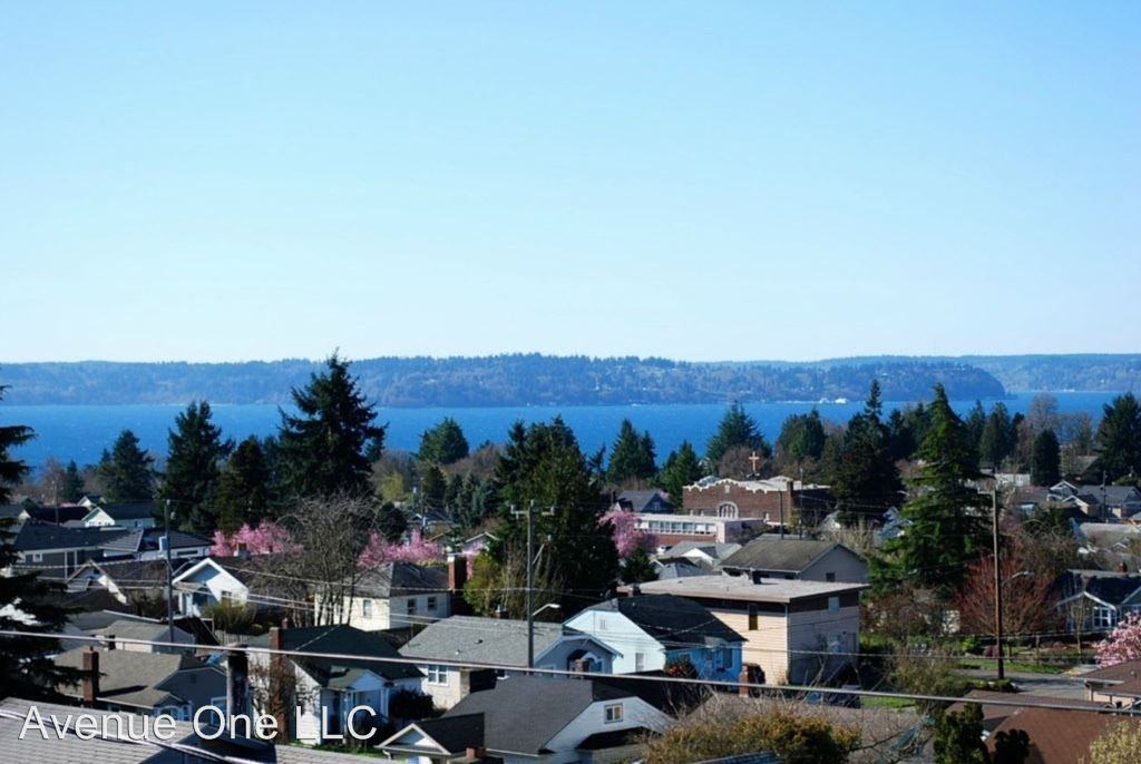 5933 California Ave Sw #A - Photo 3 of 24