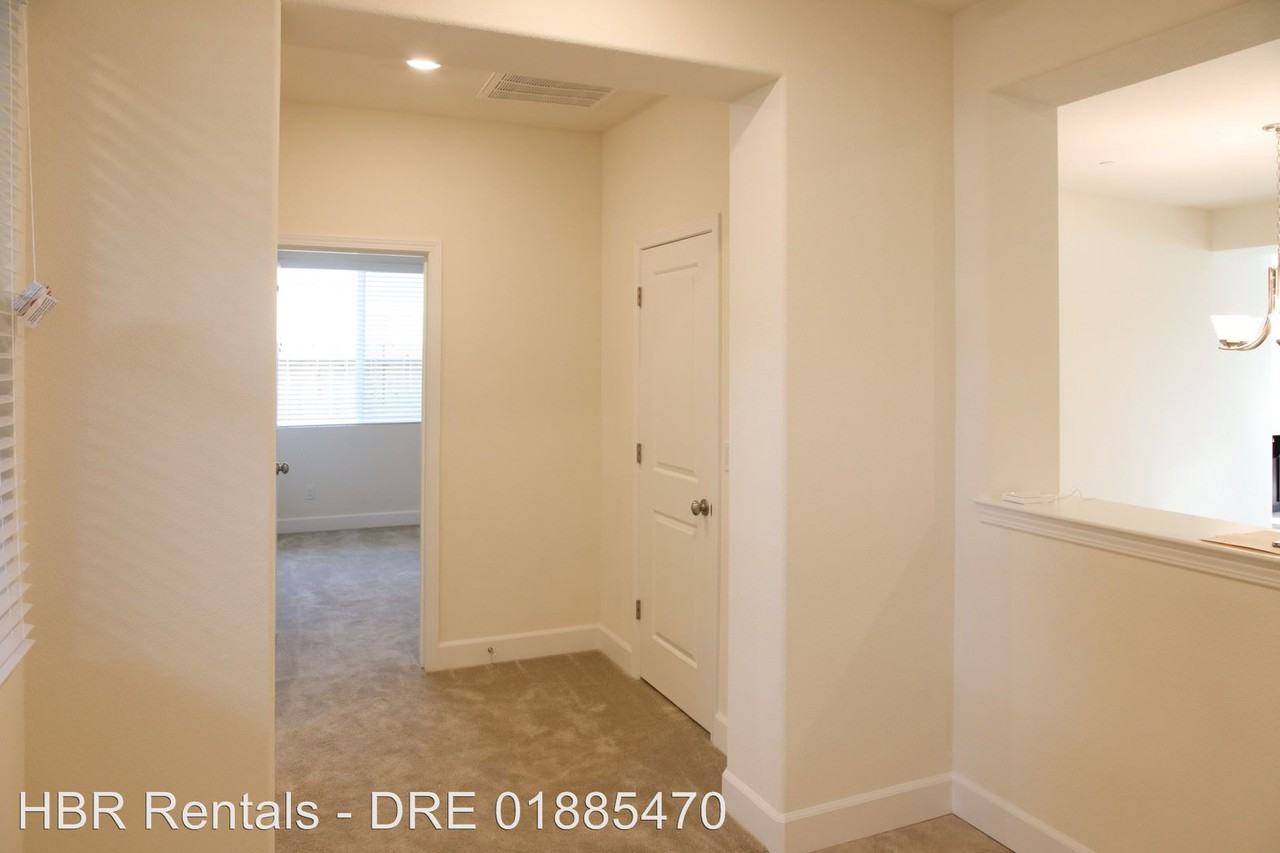 1150 Silva - Photo 3 of 42