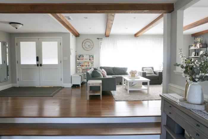 20440 Roslin Ave. - Photo 3 of 16