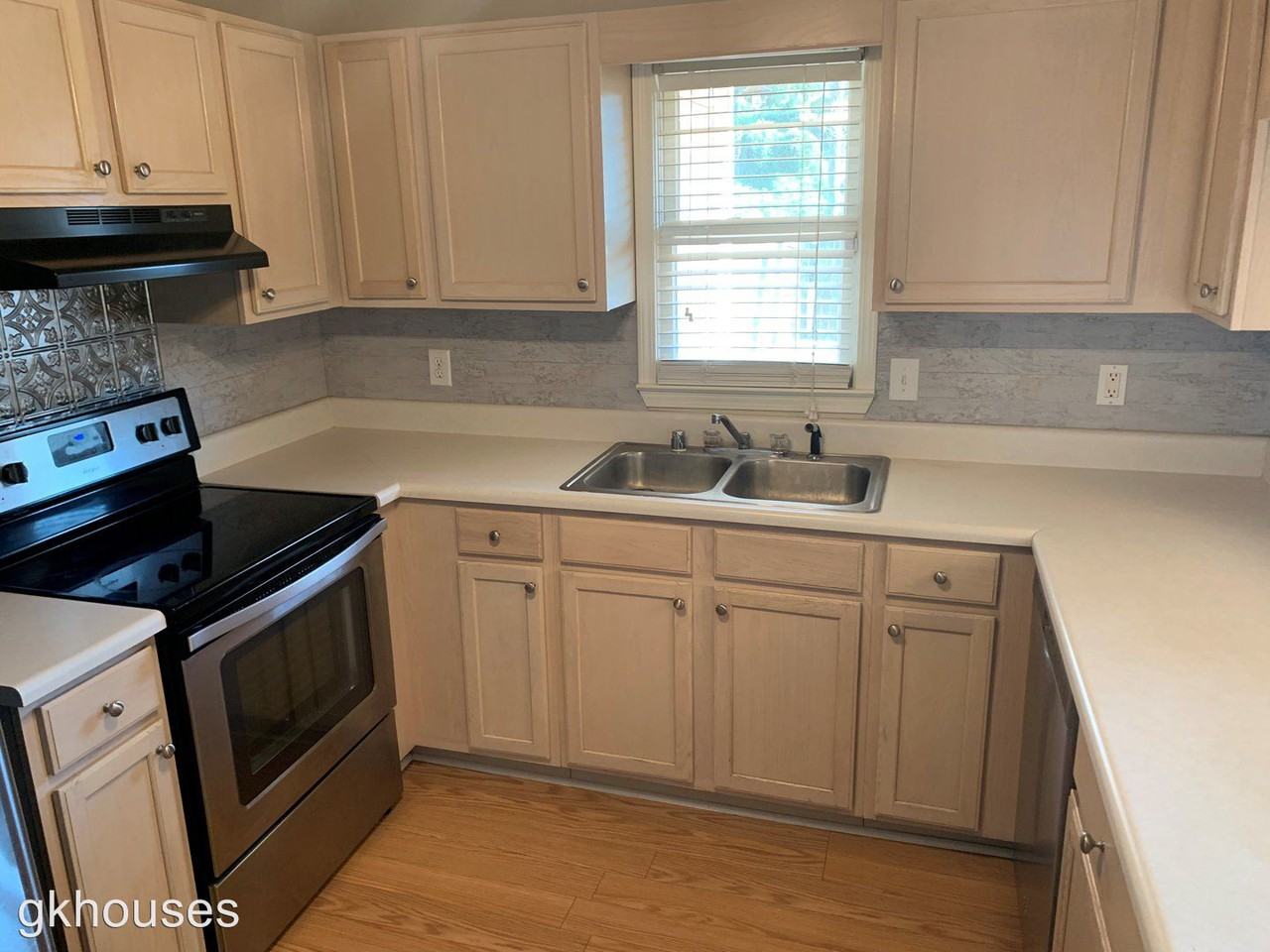 5016 Cheshire Ct - Photo 3 of 18