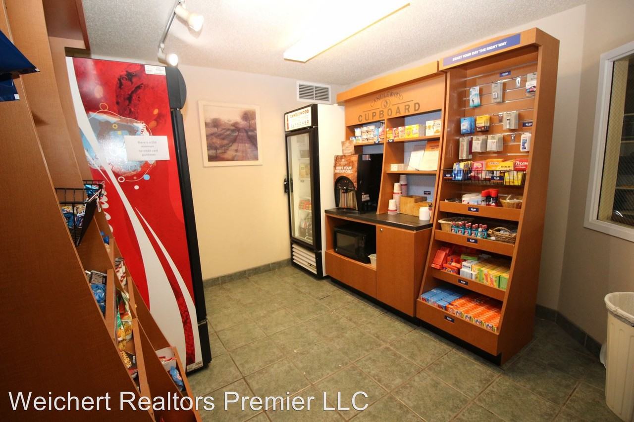 1836 E. Third Street - Photo 3 of 8