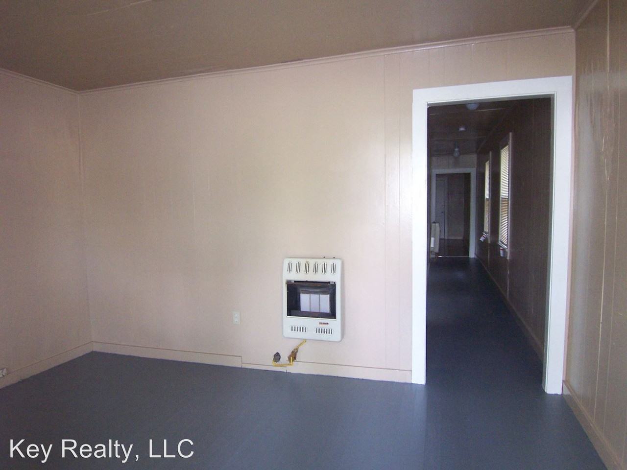 2319 Overton - Photo 2 of 3