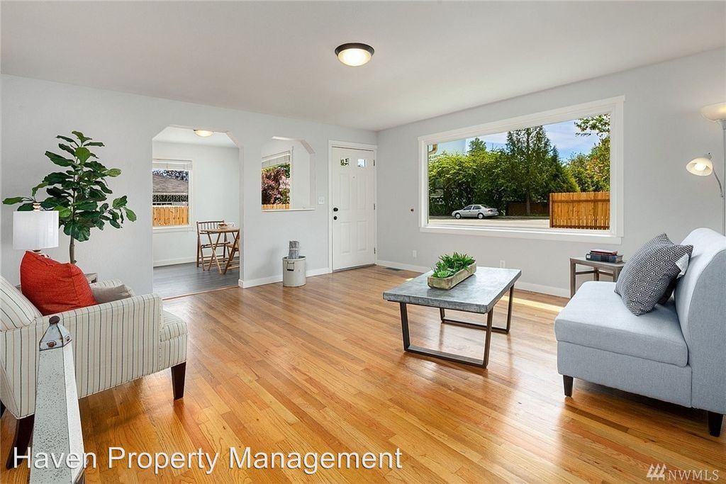 4202 S 176th St - Photo 2 of 22