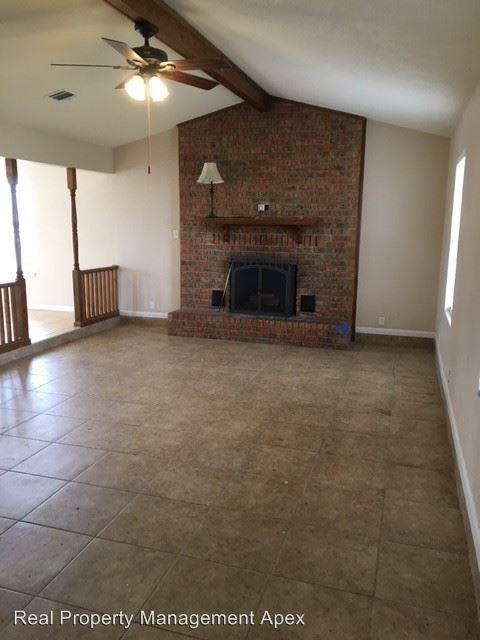 102 Sherry Lynn Dr - Photo 3 of 50