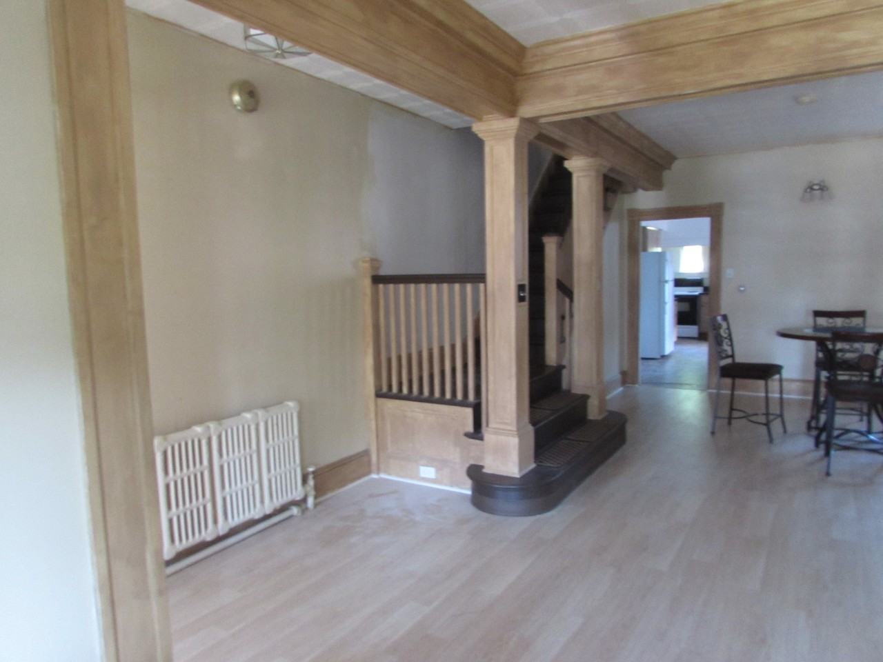 21 Green St - Photo 2 of 10