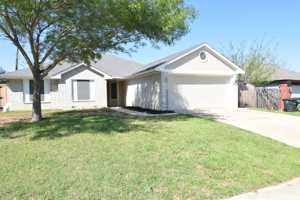 featured image of 4915 Glennwood Dr