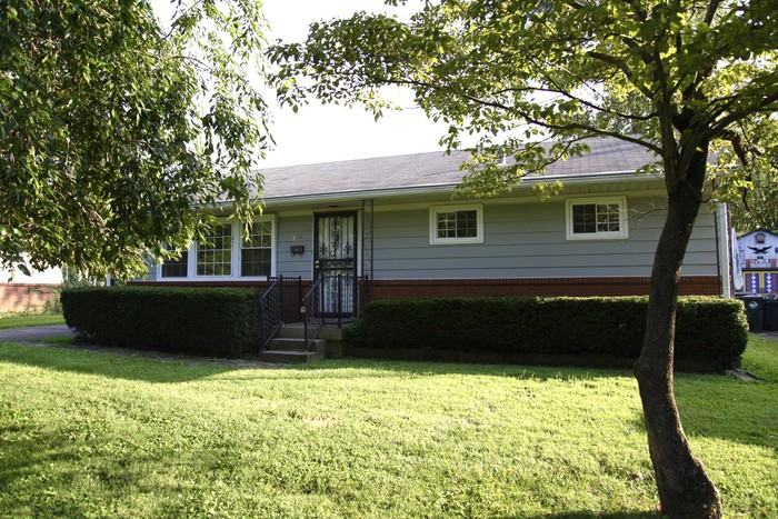 1302 Mill Race Rd - Photo 2 of 17