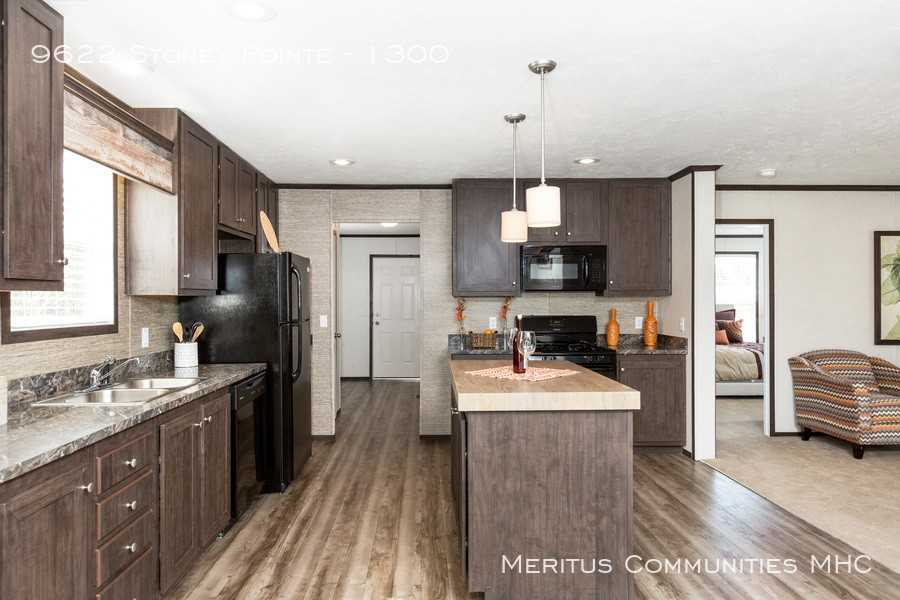 9622 Stoney Pointe #1300 - Photo 3 of 17