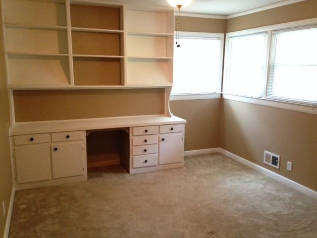 2039 Winsor Hills Drive - Photo 2 of 6