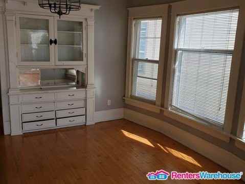 3212 N Bartlett Ave - Photo 2 of 10