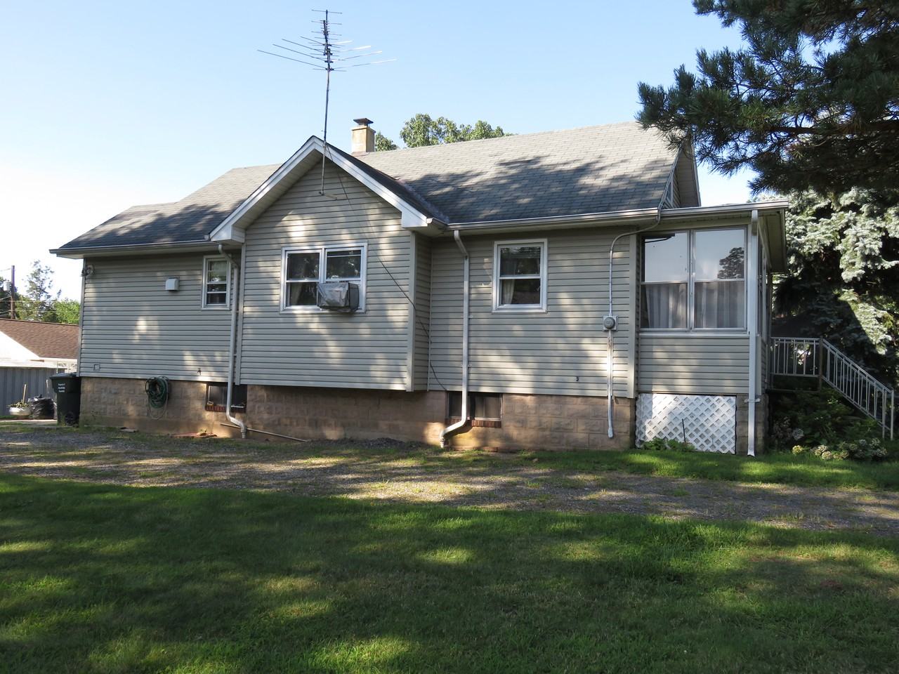 198 Woodland Avenue - Photo 3 of 10