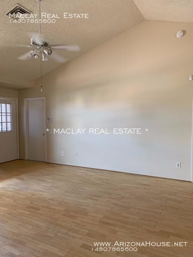 6945 W. Ironwood Dr. - Photo 2 of 8