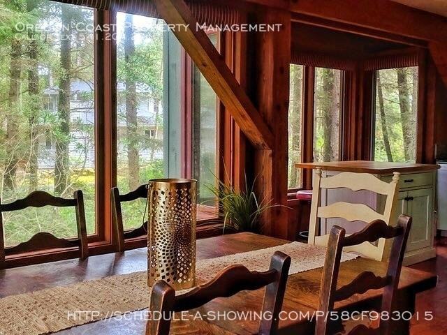 1150 Sw Walking Wood - Photo 3 of 27