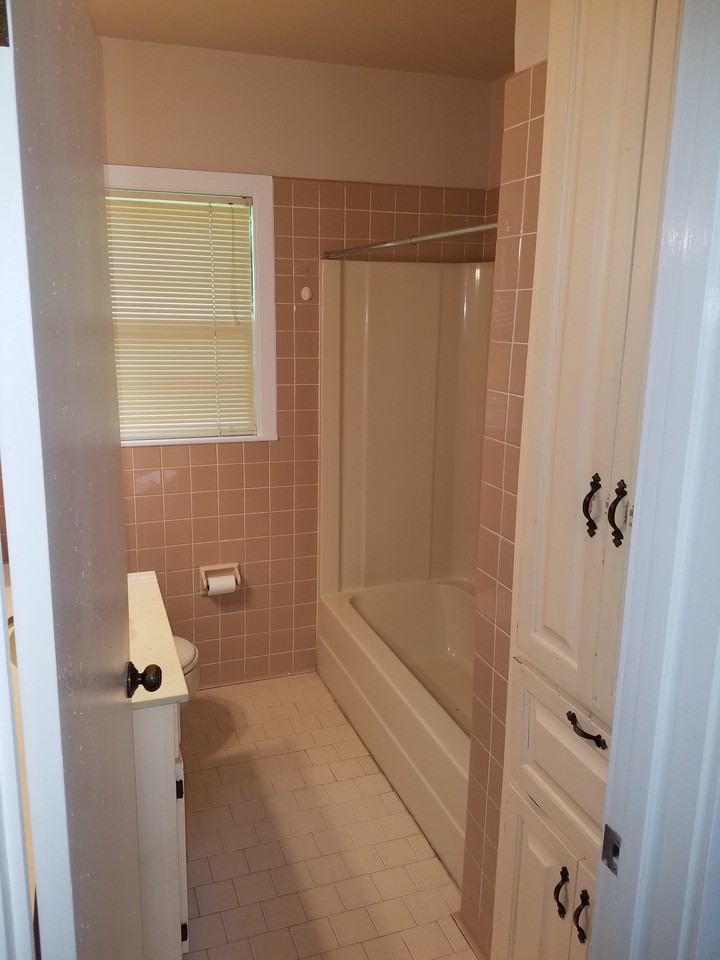 3945 Singer Dr - Photo 7 of 13