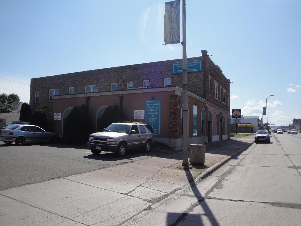 1214-1216 Belknap Street - Photo 2 of 4